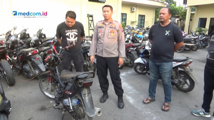 Polisi Temukan Sepeda Motor Pelaku Penikaman Siswa SD Terparkir di Masjid