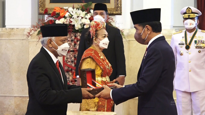 Jokowi akan Berikan Tanda Kehormatan RI ke-127 Orang Penerima