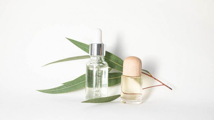 5 Minyak Esensial Ini Diyakini Efektif Redakan Sakit Kepala