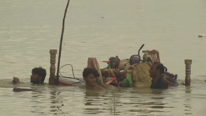 Banjir Pakistan Tewaskan 1.000 Jiwa