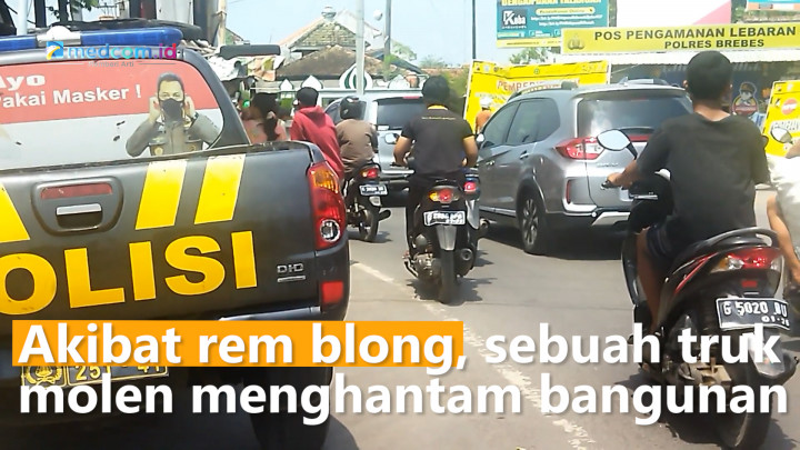 Diduga Rem Blong, Truk Molen Hantam Sekolah TK