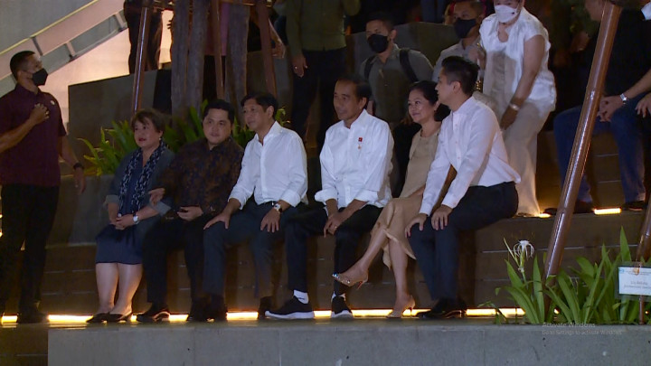 Momen Presiden Jokowi Ajak Presiden Filipina 'Nongkrong' di Sarinah