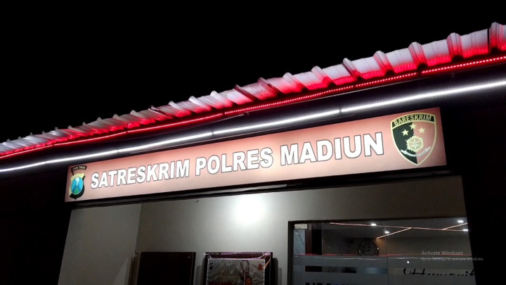 Polisi Tangkap Pria Diduga Bjorka di Madiun