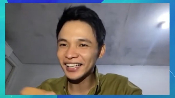 Jadi Ciri Khas, Evan Loss Mempertahankan Kemedokannya