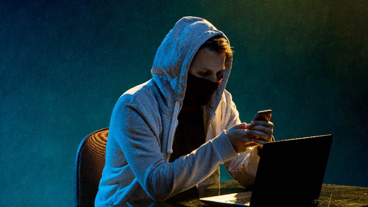 Ternyata Ini Alasan Orang Senang Bikin 'Fake Account'