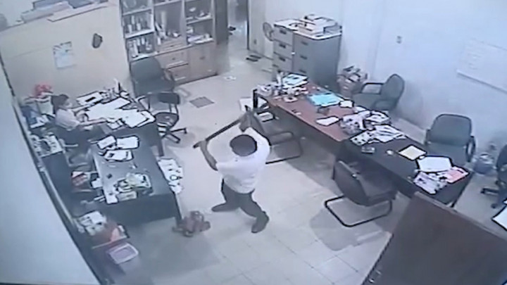 Gara-gara Warisan, Seorang Kakak Nekat Rusak Bengkel dan Rumah Adiknya