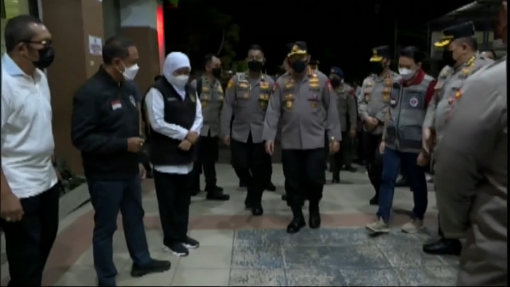 Rombongan Menpora Bersama Kapolri dan Ketum PSSI Kunjungi Korban Kanjuruhan