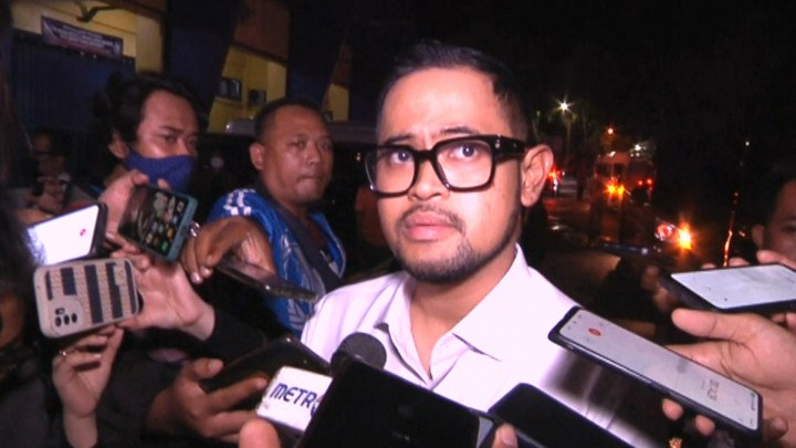 Presiden Arema FC Minta Maaf atas Kericuhan di Stadion Kanjuruhan