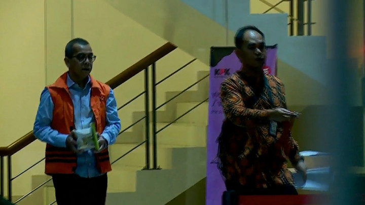 Dugaan Kasus Suap Rp100 Miliar, KPK Tetapkan Eks Anggota DPR-RI sebagai Tersangka