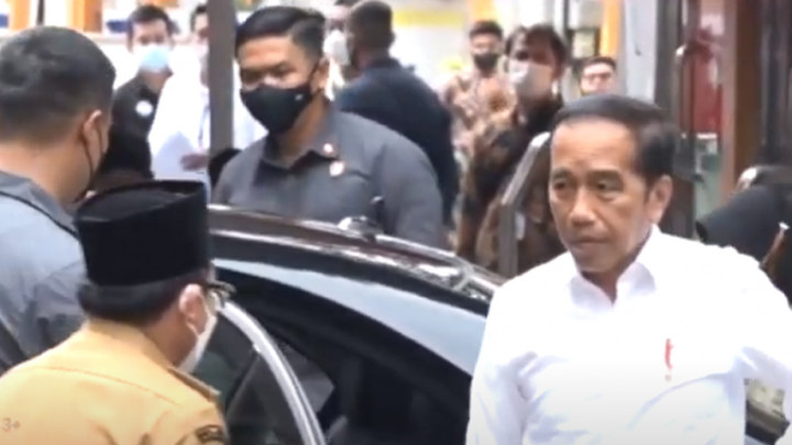 Jokowi Kunjungi Korban Tragedi Kanjuruhan