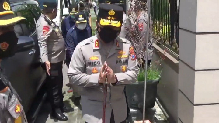 Buntut Tragedi Kanjuruhan, Kapolda Jatim Dimutasi dari Jabatannya