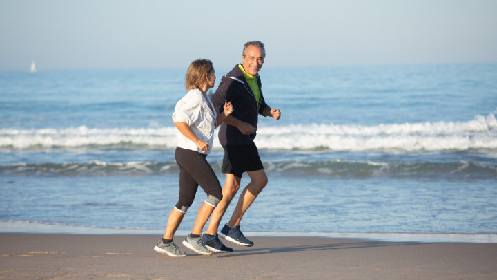 Selain Cegah Nyeri Sendi, Yuk Kenali Manfaat Olahraga Bagi Lansia!