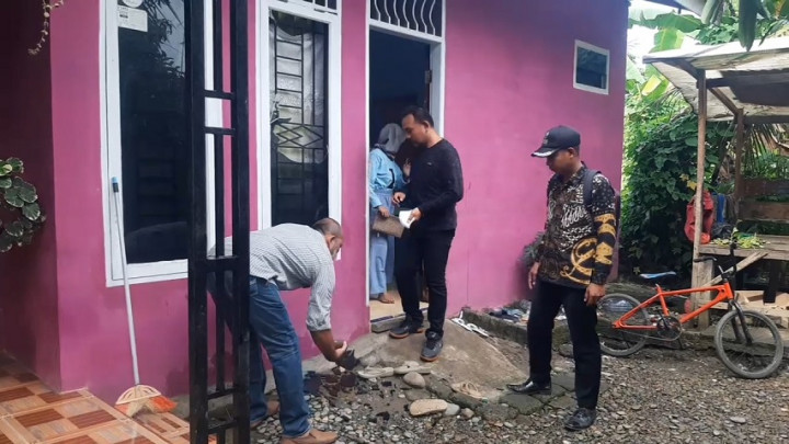 Teror Malam Hari, Rumah Sekretaris Desa di Sumut Dilempari Batu oleh Orang Tak Dikenal
