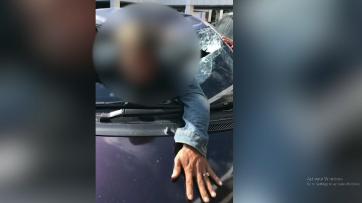 Pria Diduga Depresi Loncat dari Jembatan Pelabuhan Setinggi 10 Meter di Batam