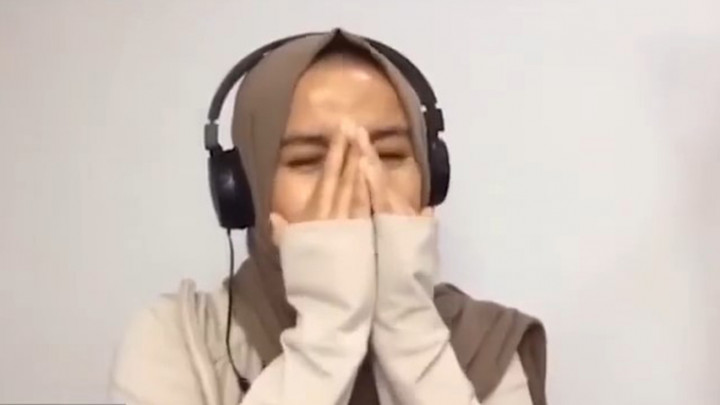 Wirda Mansur Cerita Keajaiban Sedekah Sampai Menangis, Warganet Sebut Itu Cuma Akting