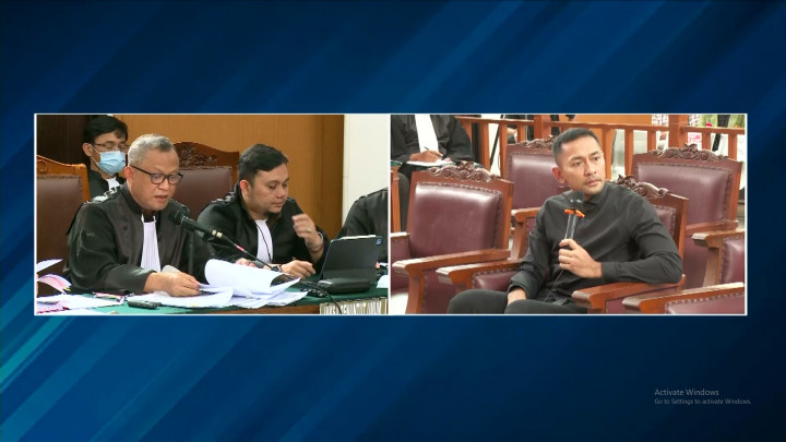 Pengakuan AKBP Ari Cahya Lihat Sambo Merokok usai Brigadir J Tewas