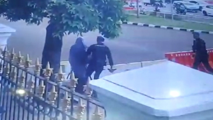 Diduga Terlibat NII, Polda Metro Jaya Tetapkan Suami Penerobos Istana Jadi Tersangka