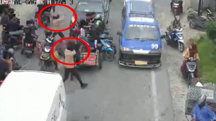 Meresahkan, Aksi Geng Motor Pelajar Rampas 2 Motor di Siang Hari