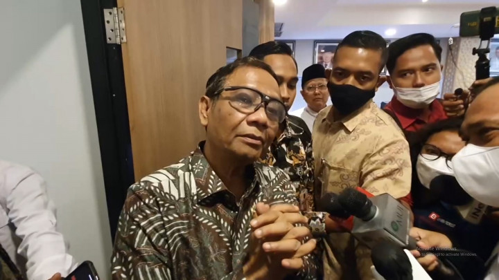 Buntut Tragedi Kanjuruhan, Mahfud MD Sebut Mochamad Iriawan akan Mengundurkan Diri dari Ketum PSSI