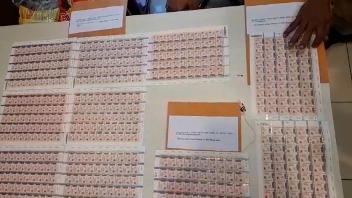 Raih Omzet Miliaran Rupiah, Pelaku Penjual Materai Palsu Ditangkap Polisi