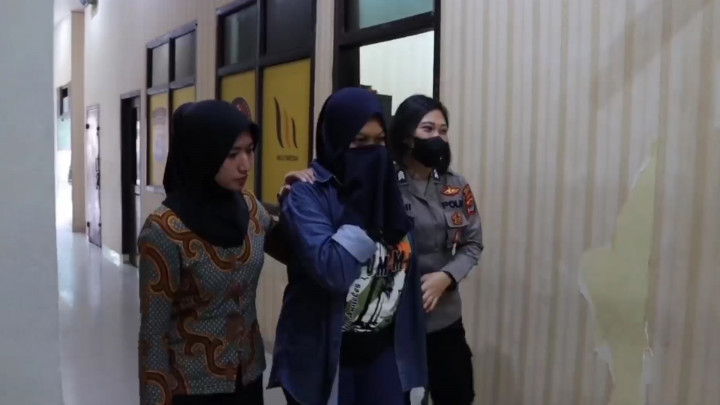 Geger! Warga Temukan Mayat Bayi di Sungai