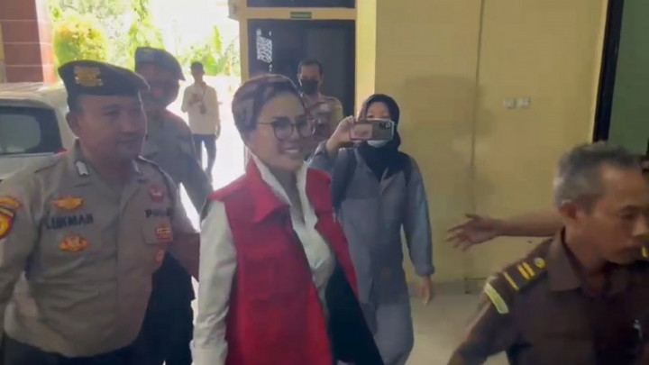 Sidang Perdana Nikita Mirzani Dijaga Ketat Polisi