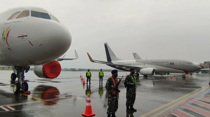 Belasan Pesawat Delegasi KTT G20 Telah Tiba, TNI Perketat Pengamanan di Bandara Juanda