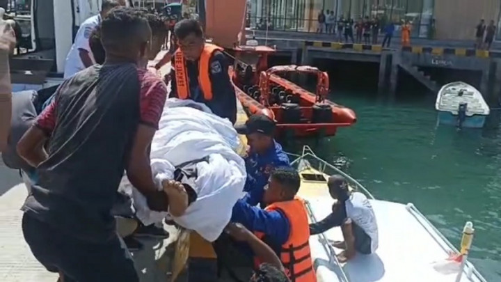 Tak Kuat Tracking di Pulau Padar, Anggota DPRD Tewas Diduga Kelelahan