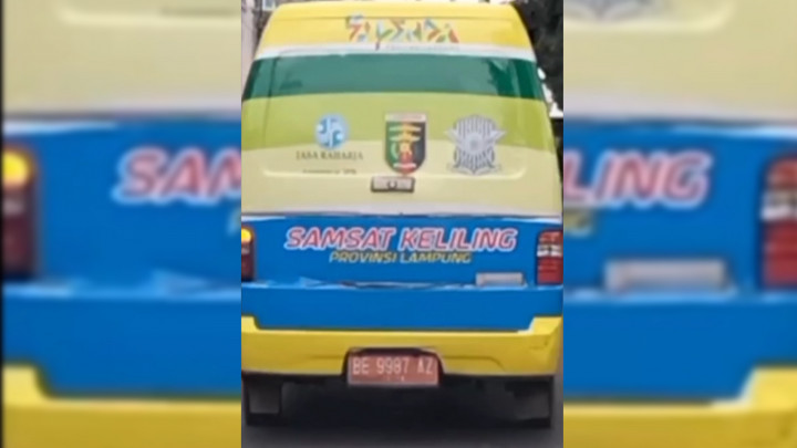 Viral! Pajak Mobil Samsat Keliling di Lampung Mati