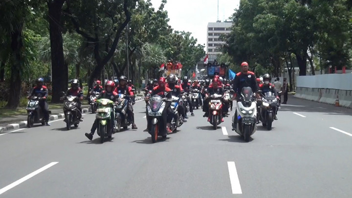 Demo Buruh di Balai Kota Jakarta Pusat Ricuh Akibat Blokir Jalan