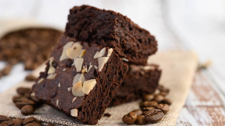 Lagi Hits! Ini Perbedaan Fudgy Brownies dengan Cakey Brownies