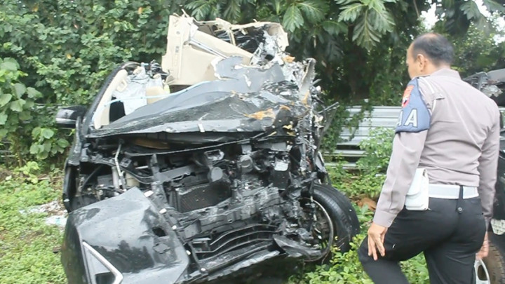 Kecelakaan Maut di Jalan Tol Solo-Semarang Tewaskan Tiga Penumpang