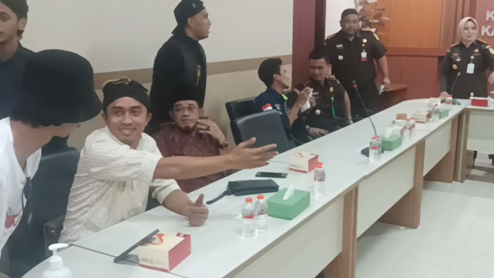 Aremania Desak Presiden Jokowi Turun Tangan Usut Tuntas Tragedi Kanjuruhan
