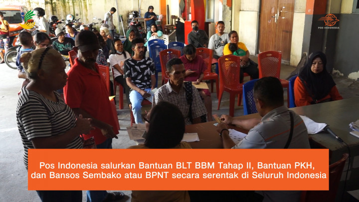Penyaluran BLT BBM Tahap II PKH Sembako di Kantor Pos Cabang Utama Ambon