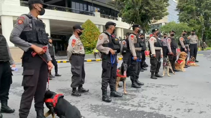 Jelang Akad Nikah Kaesang-Erina, 6 Anjing Pelacak Diturunkan