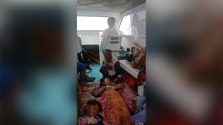 Seorang Ibu Hamil Sebrangi Lautan Akibat Masalah Persalinan