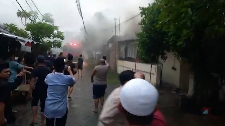 Akibat Kebakaran, Empat Rumah di Asrama Polisi Makassar Ludes