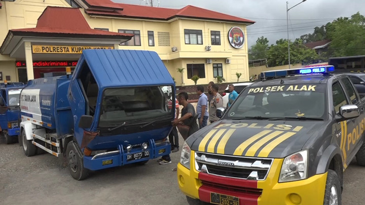 Polisi Amankan Dua Mobil Tangki Penyalur BBM Ilegal
