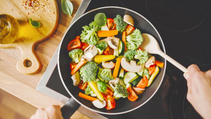 Bisa Jadi Racun, 3 Sayuran Ini Tidak Boleh Dihangatkan Kembali