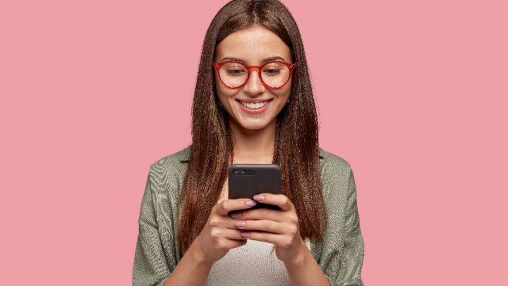 Waspadai 5 Dampak Radiasi Handphone bagi Kesehatan Tubuh