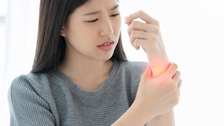 5 Solusi Cepat Mengatasi Nyeri Asam Urat yang Tak Tertahankan