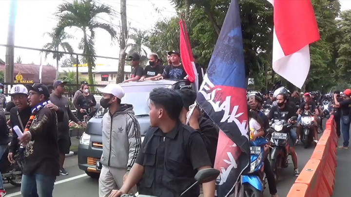 Aremania Turun Ke Jalan, Tuntut Tragedi Kanjuruhan Ditangani Serius