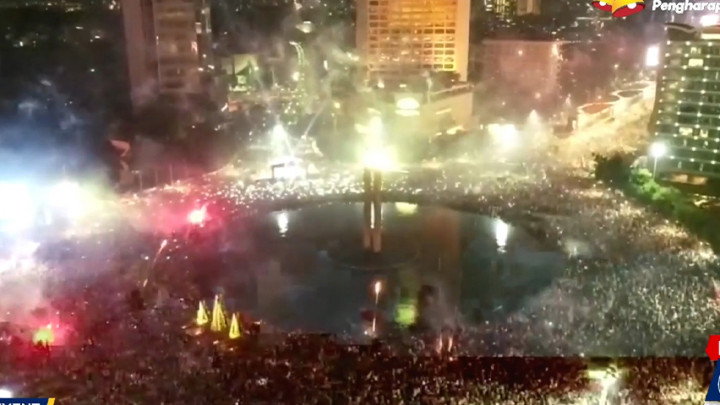 Detik-Detik Tahun Baru 2023 di Jakarta