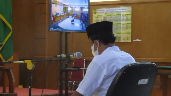 Divonis Mati, Kuasa Hukum Herry Wirawan Belum Terima Surat Penolakan Kasasi Mati