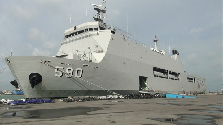 Imbas Cuaca Buruk, Pertamina Gunakan Kapal Perang untuk Mengirim BBM ke Karimunjawa