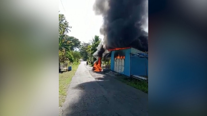 Terlibat Cekcok, Pasutri di NTT Nekat Bakar Motor dan Kios Milik Sendiri