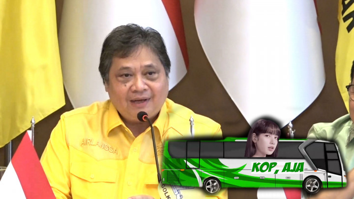 Ketum Golkar: Lisa Blackpink Pulang Naik Kopaja