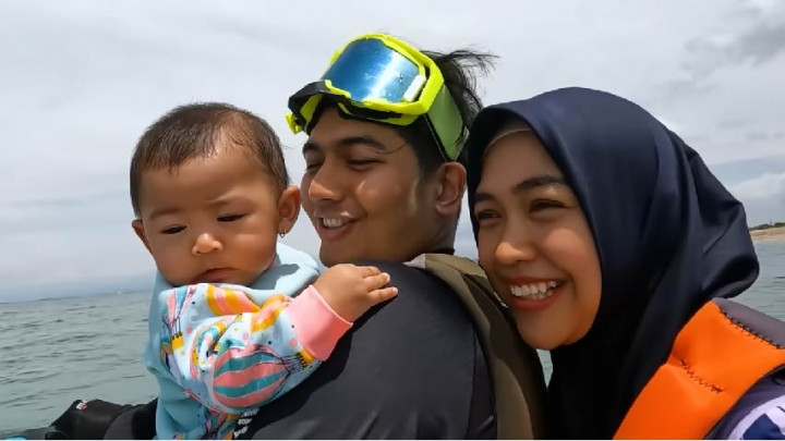 Ria Ricis Bawa Moana Main Jet Ski, Waspada Alami Shaken Baby Syndrome