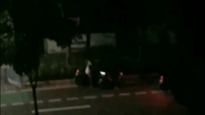 Naas! Seorang Driver Ojol Dibegal Saat Menunggu Orderan di Jalan Cikini Raya