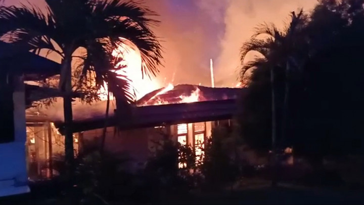 Rumah Dinas Kapolda Papua Hangus Terbakar